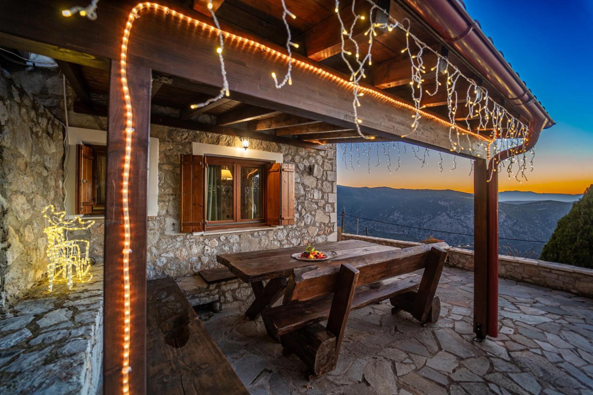 Rock Dandy Deluxe Chalet In Arachova - Delphi, Sauna, Prv Parking, Amazing View Ngoại thất bức ảnh