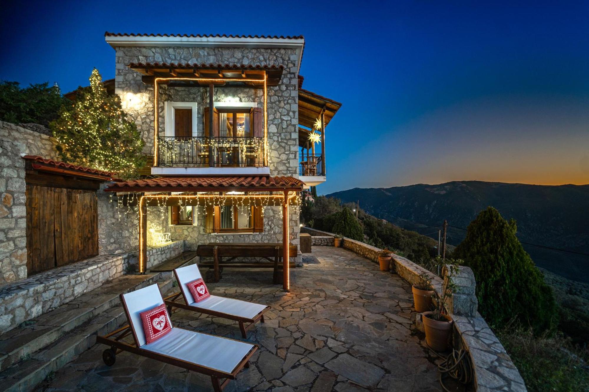 Rock Dandy Deluxe Chalet In Arachova - Delphi, Sauna, Prv Parking, Amazing View Ngoại thất bức ảnh