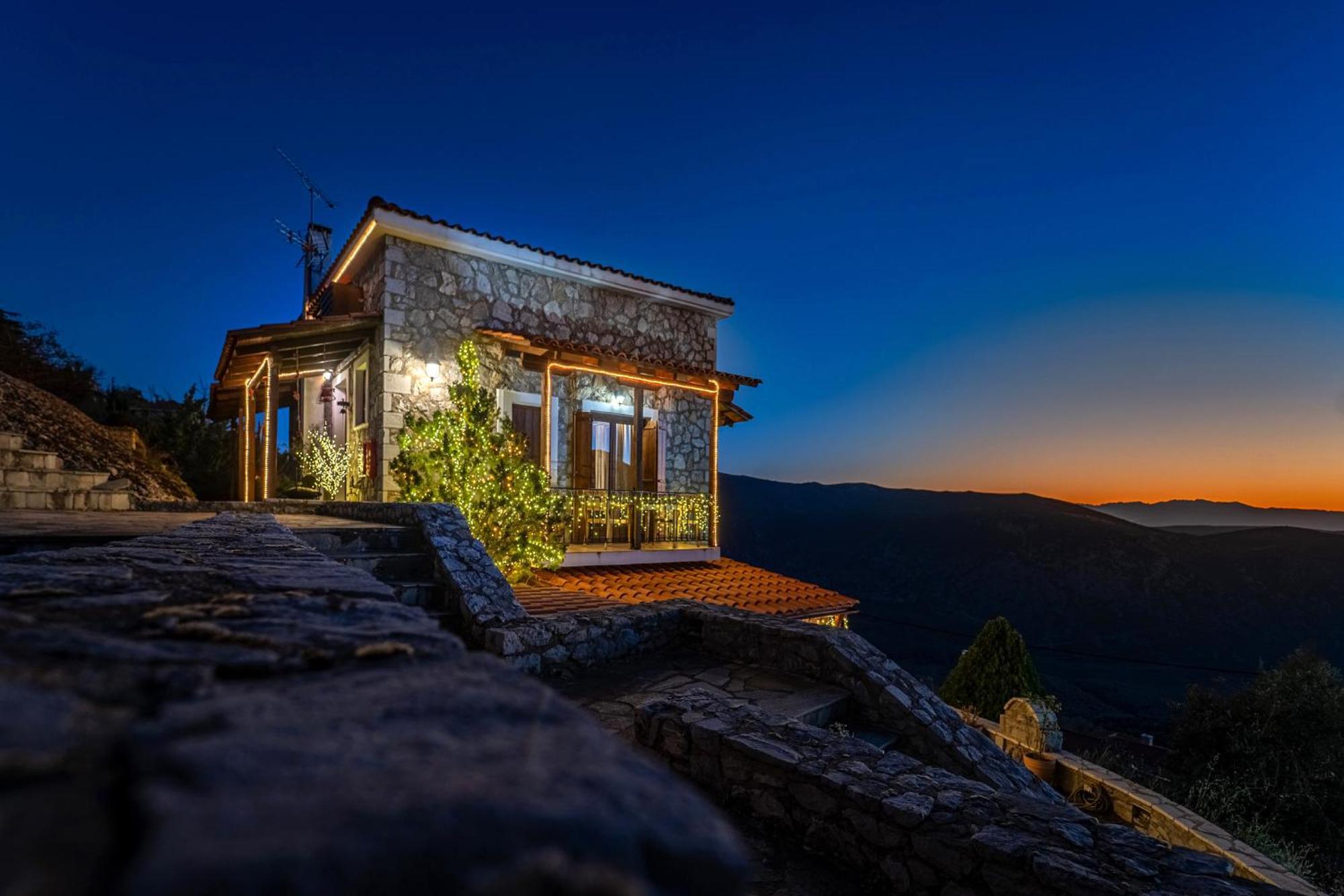 Rock Dandy Deluxe Chalet In Arachova - Delphi, Sauna, Prv Parking, Amazing View Ngoại thất bức ảnh