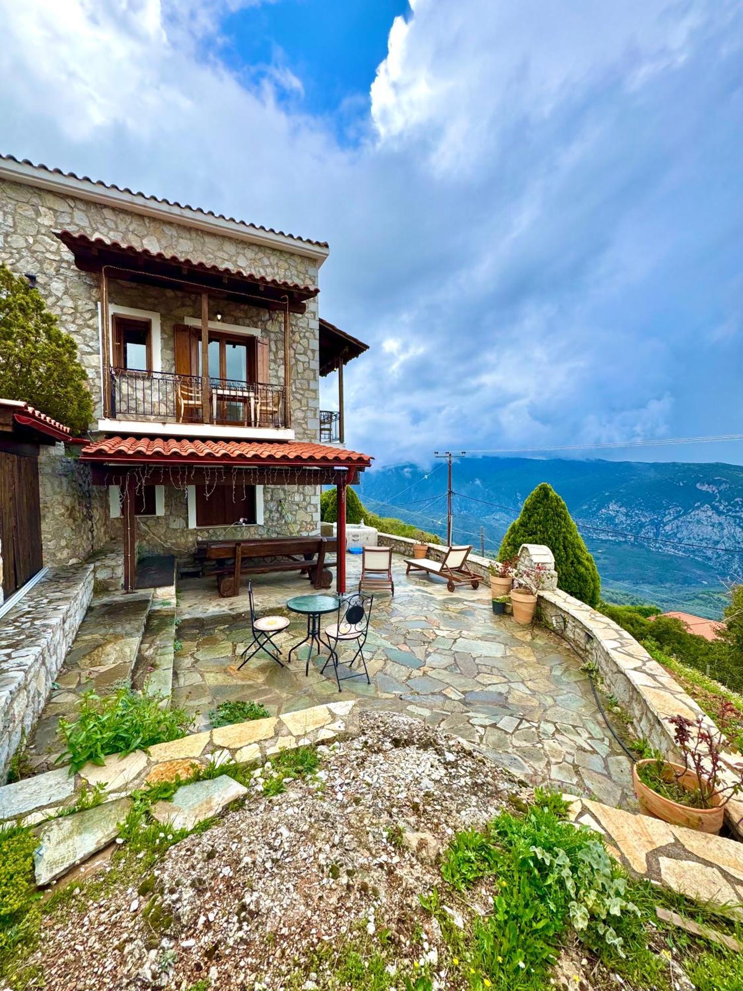 Rock Dandy Deluxe Chalet In Arachova - Delphi, Sauna, Prv Parking, Amazing View Ngoại thất bức ảnh